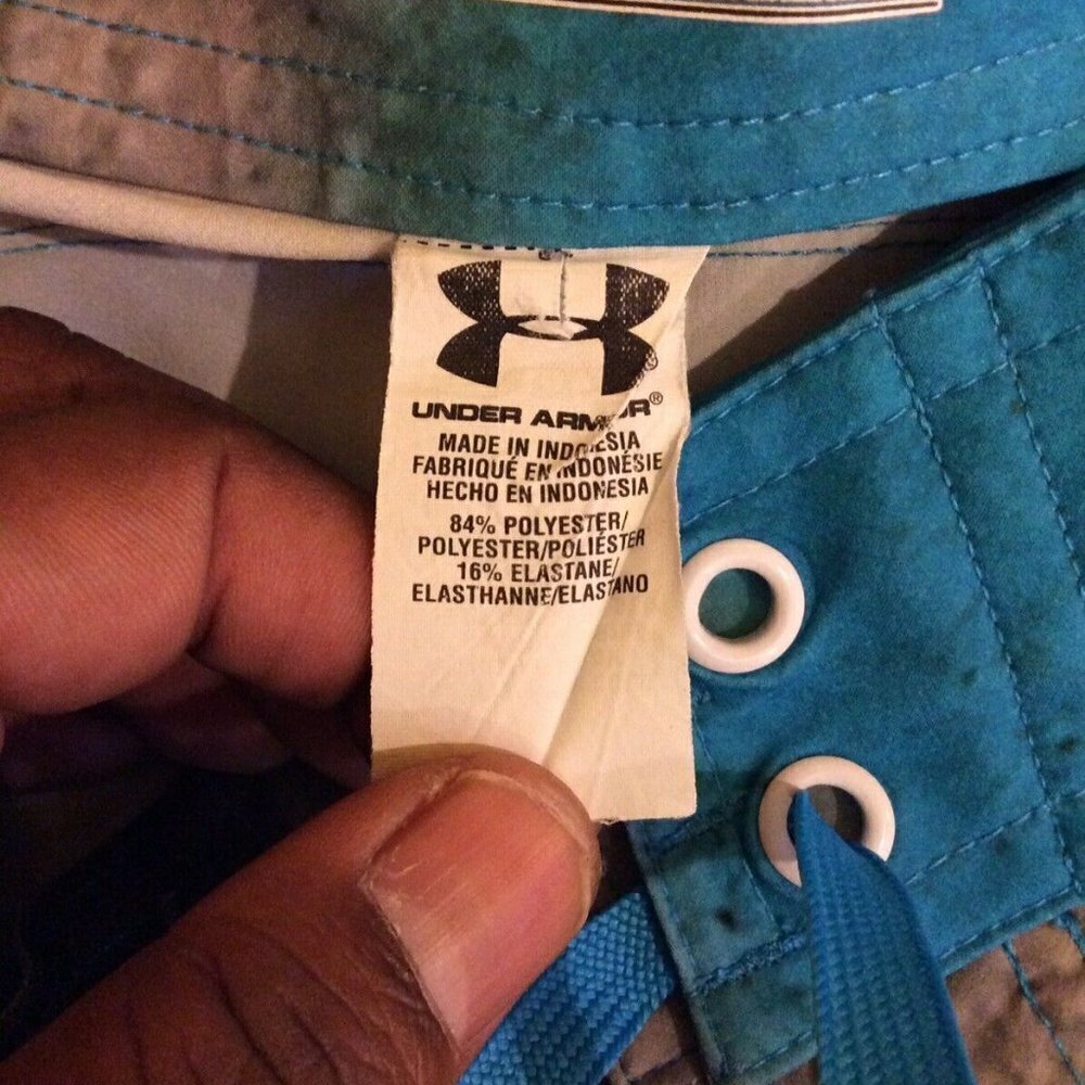 Under Armour Mens Swim Trunks Board Shorts Size 32 - Picture 7 of 8